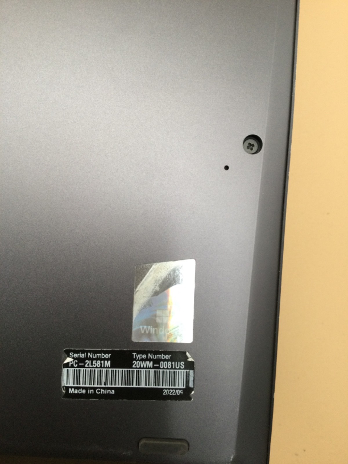 Lenovo ThinkPad T14s G2 14″ Laptop i5-1135G7 16GB RAM 512GB SSD W11P Used READ