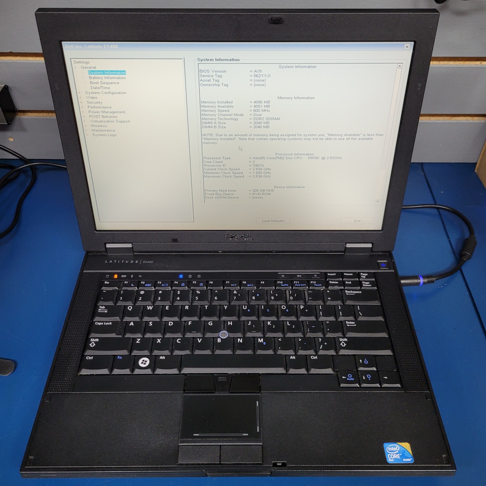 Dell Latitude E5400 (PP32LA) Intel Core 2 Duo P6700 2.53GHz 4GB RAM NO HDD