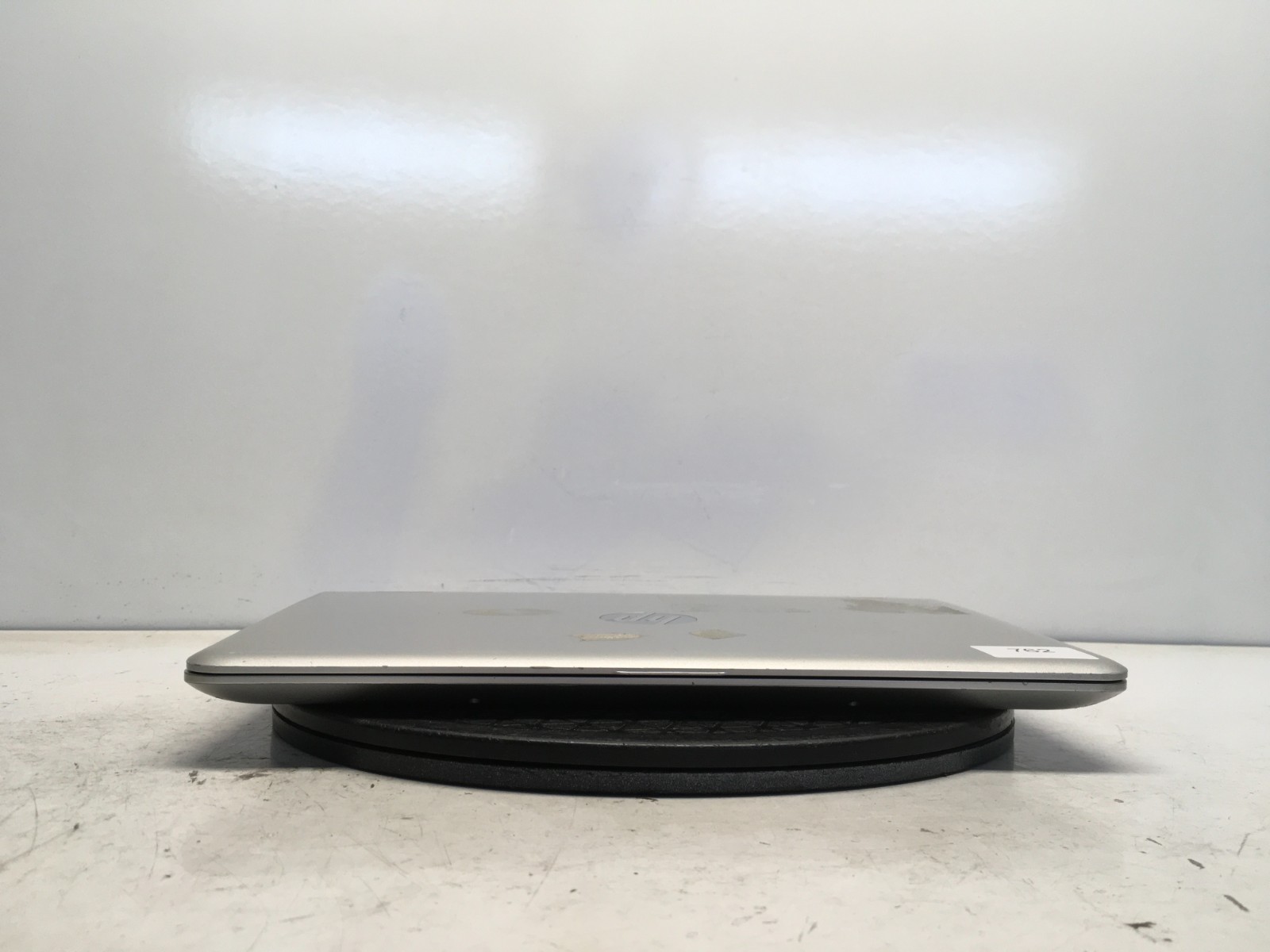 HP Pavilion m3-u001dx Intel i3-6100U 2.3GHz 6 GB NO HDD