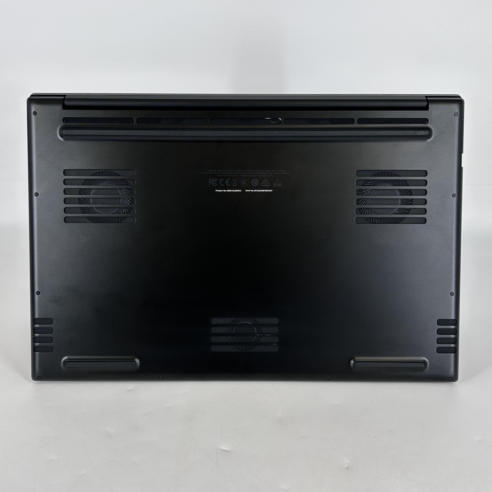 Razer Blade 17 144Hz 4K 2.5 GHz i9-12900H 64GB 1TB SSD RTX 3080 Ti Very Good