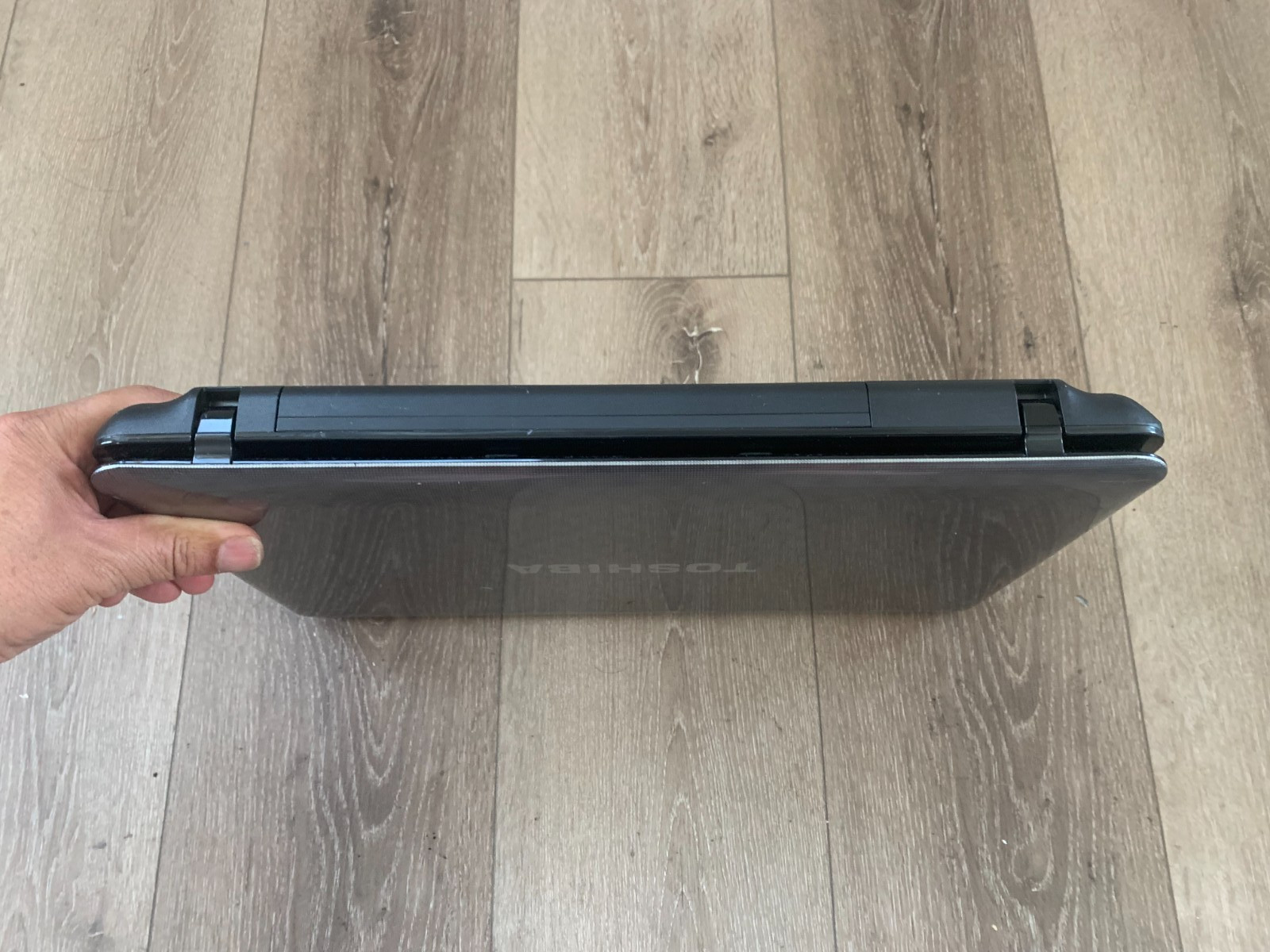 Toshiba Satellite L755-S5244 Intel Pentium B940 2.00GHz 4GB RAM 160GB HDD Win 10