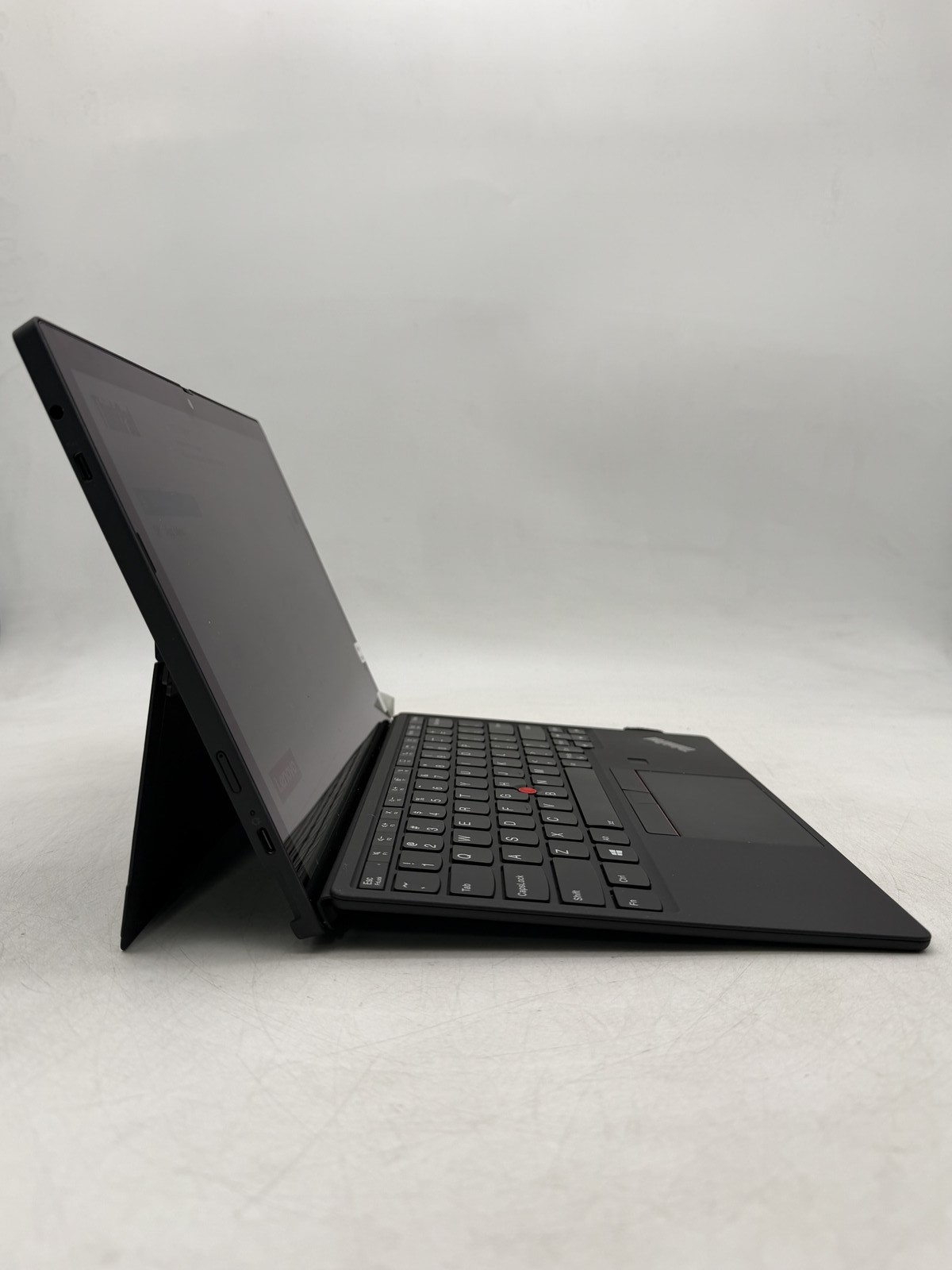 Lenovo ThinkPad X12 Detachable (Gen 1) 12.3″ i5-1130G7 8GB 256GB No OS Read