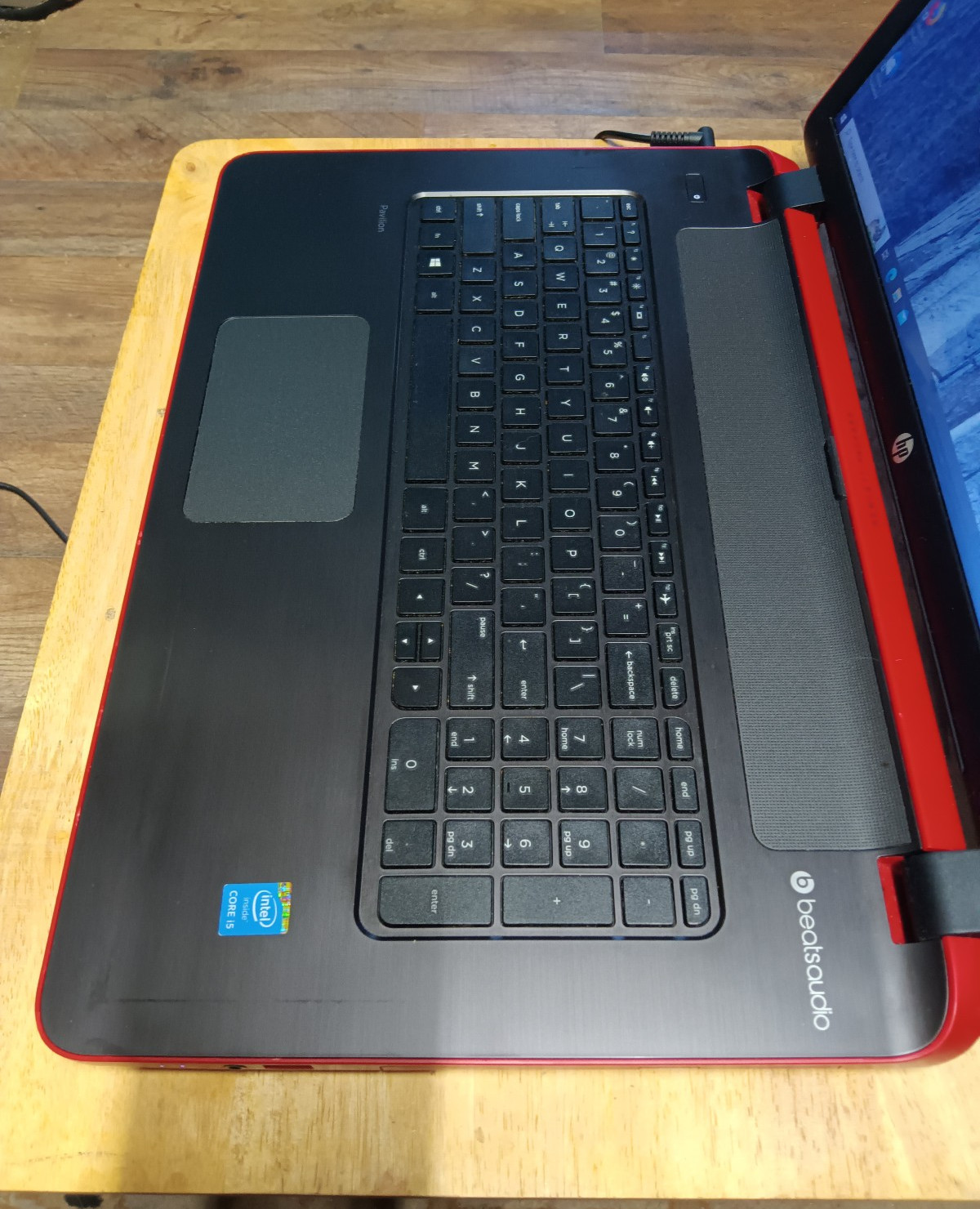 Hp Pavilion 17-1027nr/Core i5-4210u 1.70gb/12gb/1TB/Windows 10 Home/Web/BT/17.3″