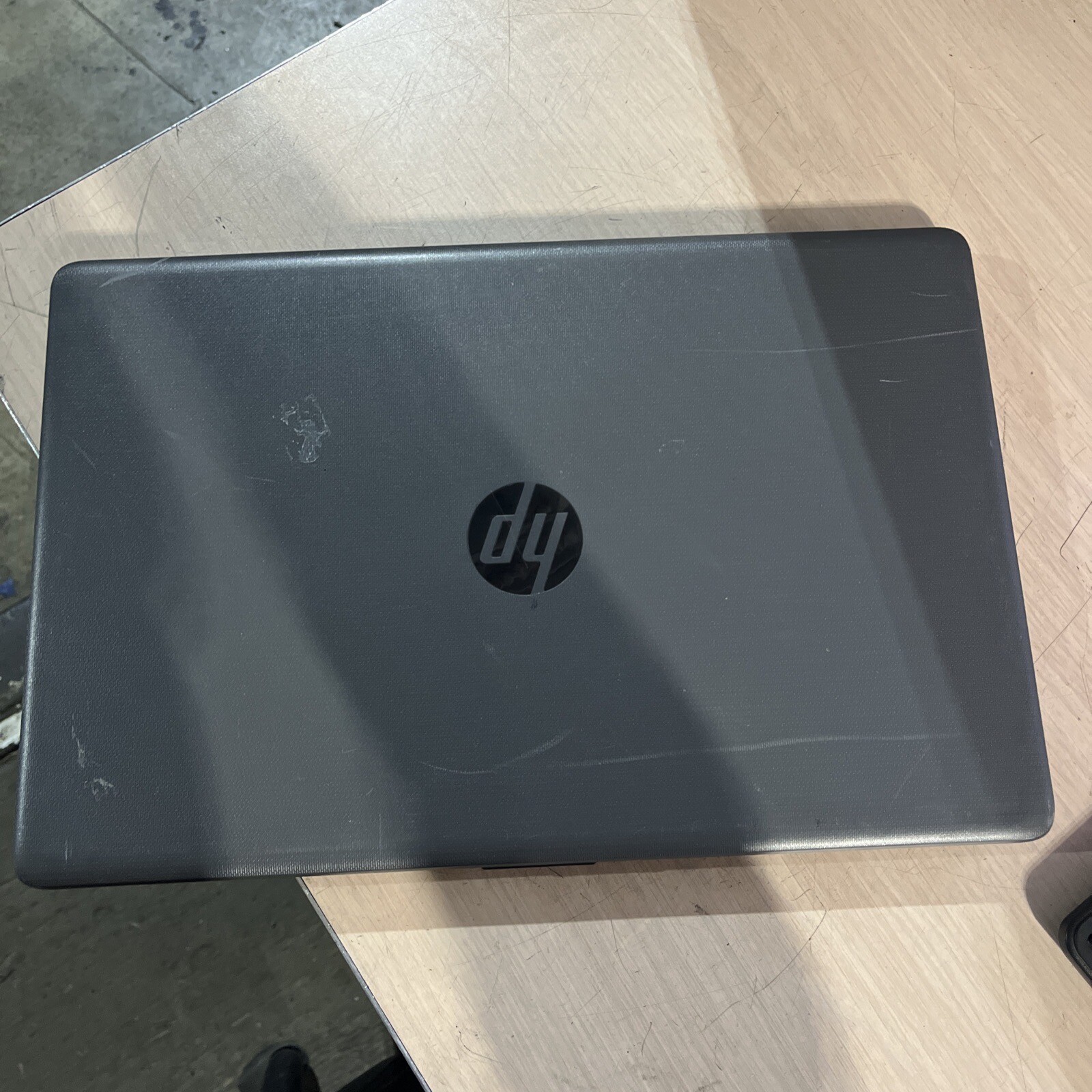 HP 255 G7 AMD A6-9225 RADEON R4 8GB RAM NO HD