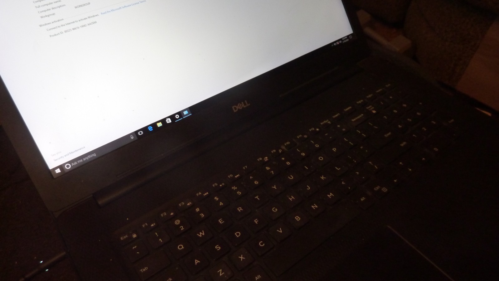 Dell Inspiron 3781 17″ Intel i3-7020U 8GB RAM, 1TB HDD, WIN10 HOME, OEM CHARGER