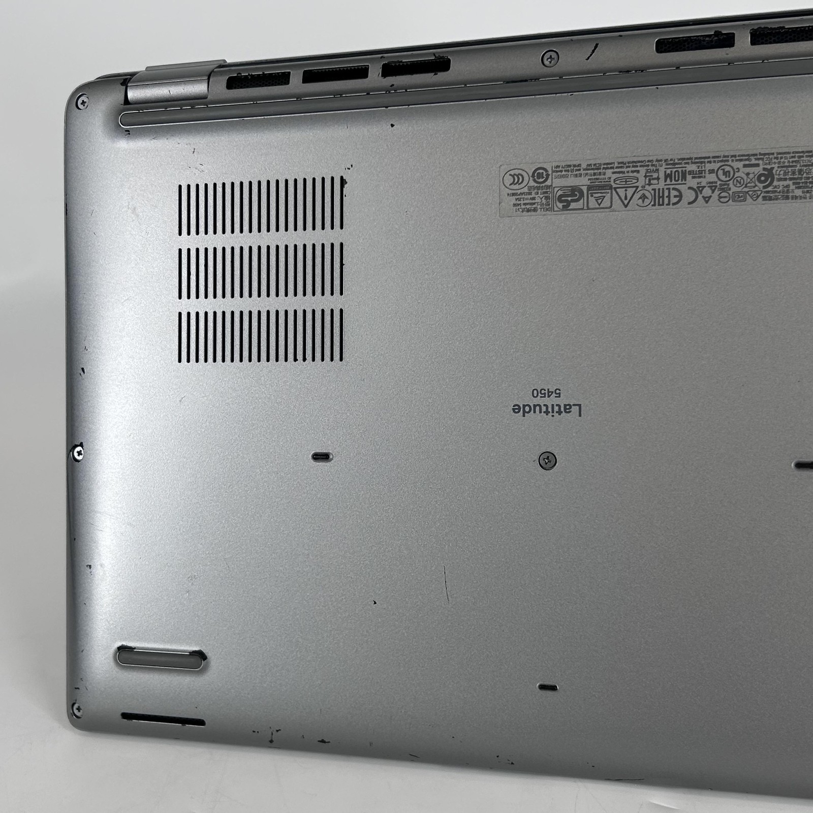Dell Latitude 5450 14 FHD 1.7GHz Ultra 7 165U 16GB 512GB Water Damaged Screen