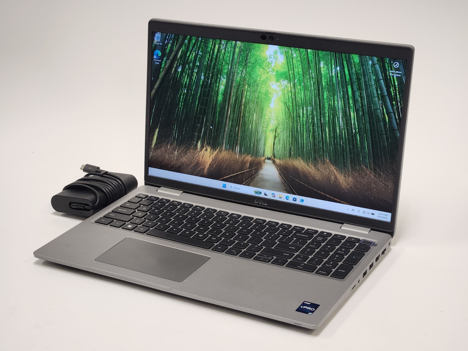 Dell Latitude 5530 15″ Laptop i7-1265U 1.8GHz Iris Xe 16GB 256GB Win 11 Pro