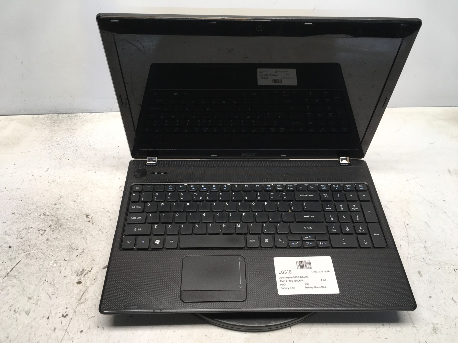 Acer Aspire 5253-BZ480 AMD E-350 1600MHz 4 GB NO HDD