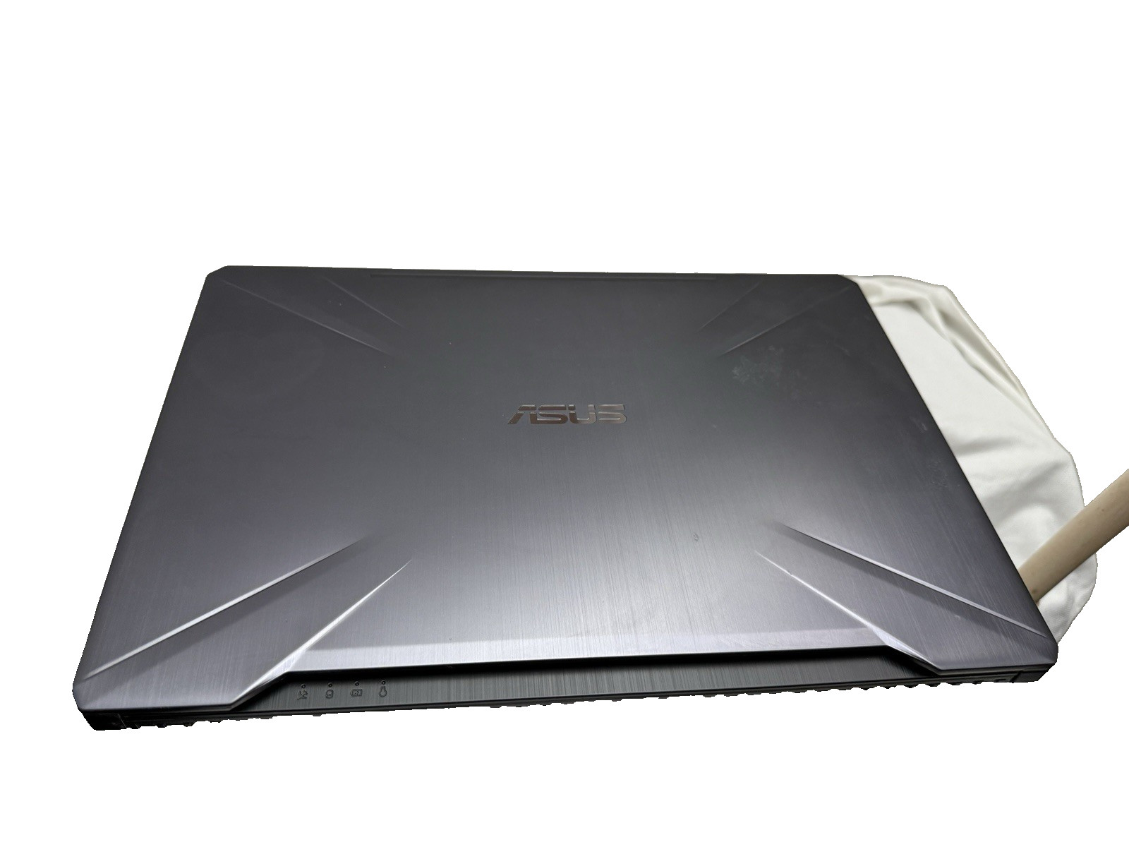 15.6″ Asus TUF FX504G | Hex-i7 8th w/GeForce | 16G | 128G SSD+1TB HDD | xBATTx