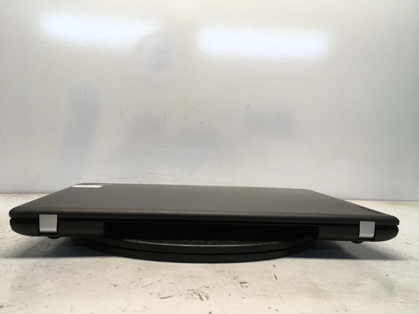 Lenovo ThinkPad E560 Intel i5-6200U 2.3GHz 4 GB NO HDD