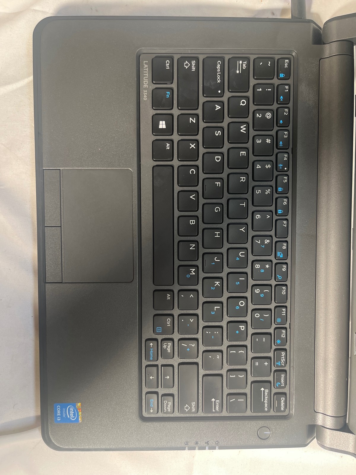 Dell Latitude 3340 i3-4030U 4GB 128GB SSD 13.3″