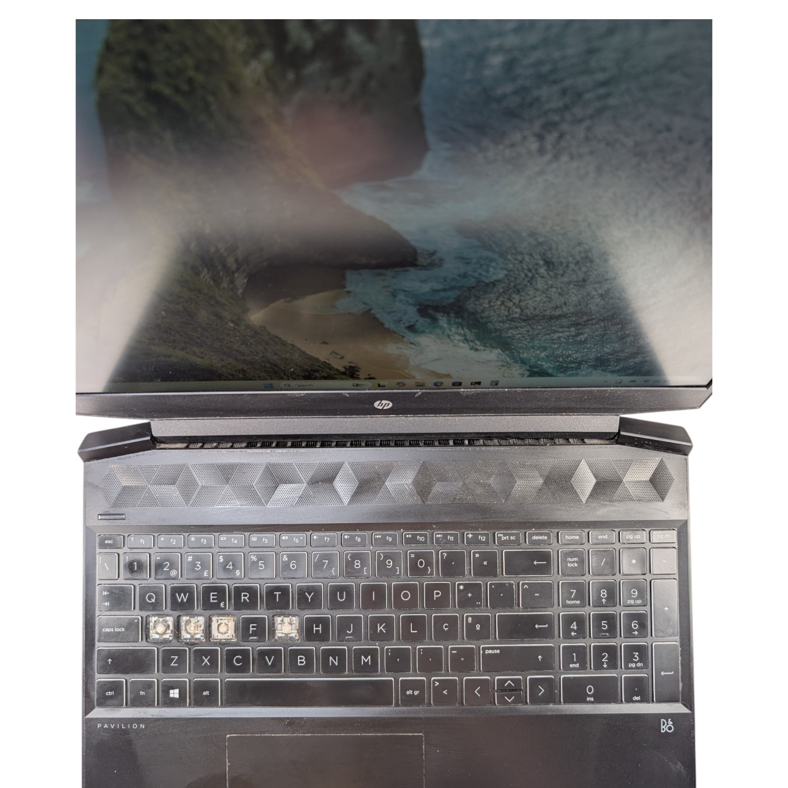 HP Pavilion Gaming 15-ec1010np GTX 1650 Ti AS-IS Boots READ AS-IS**