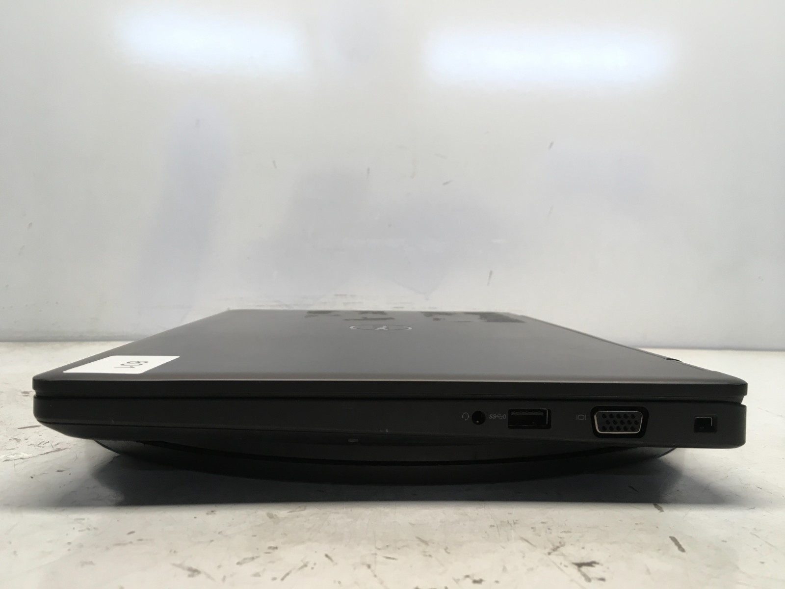 Dell Latitude 5480 Intel i7-7820HQ 2.9GHz 4 GB NO HDD