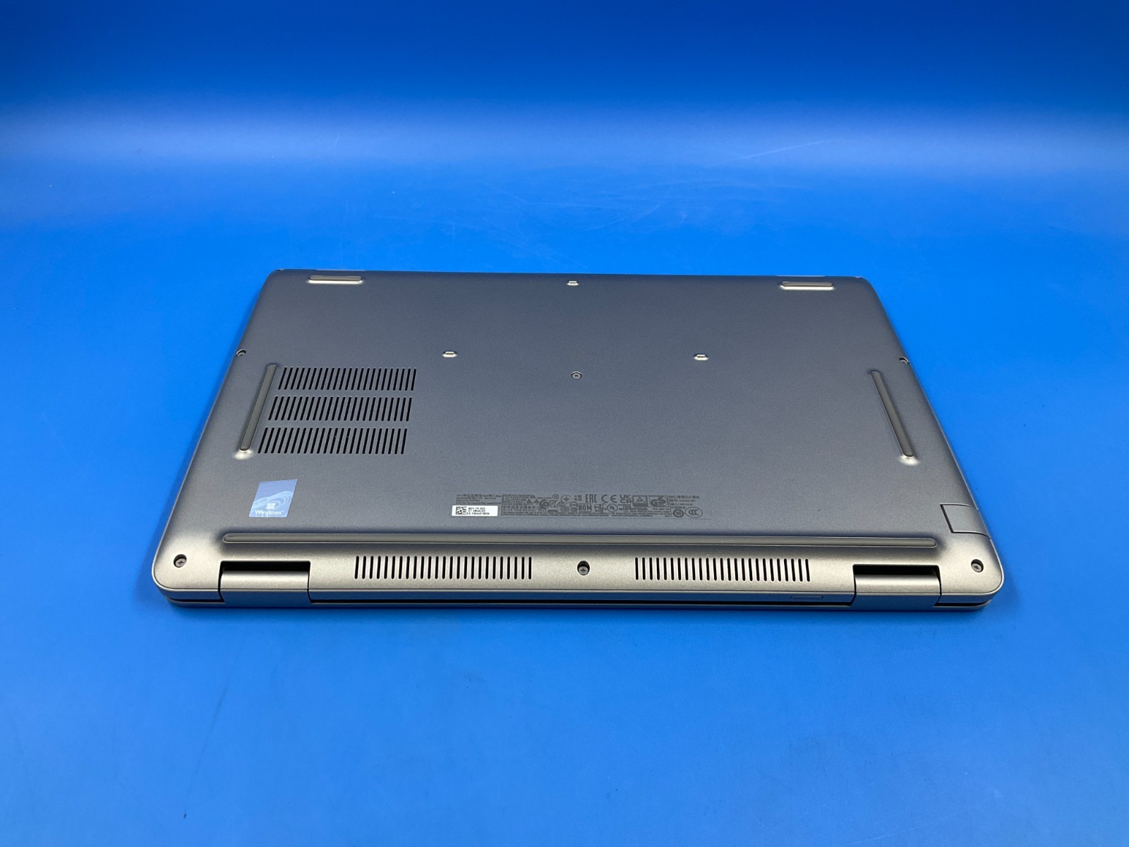 Dell Precision 3581 i5-13600H 16GB 512GB BT5.1 WiFi6E RTXA500 15.6F W11P KC2MN