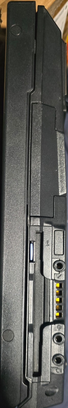 ThinkPad A22m Windows 98 w/recovery disc,Game controller,512 ram,60gb hard drive