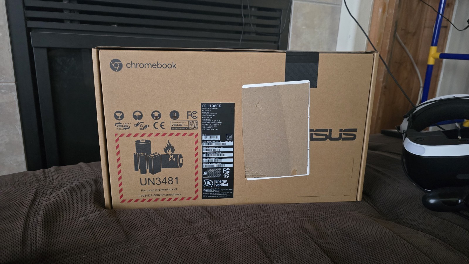 ASUS Chromebook CR1 “CR1100CKA-YZ142″ 11.6” (NOT TOUCHSCREEN) (Read)
