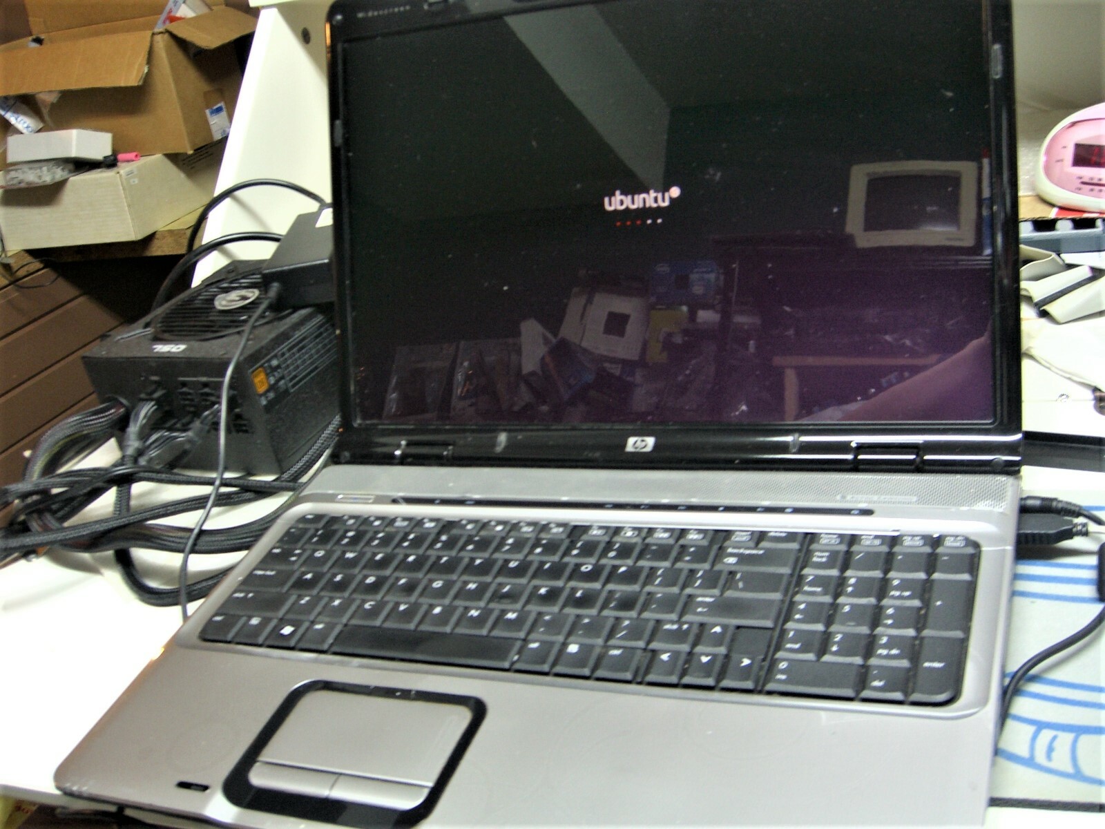 HP Pavilion DV9700 Laptop for Parts or Repair (Working Motherboard)