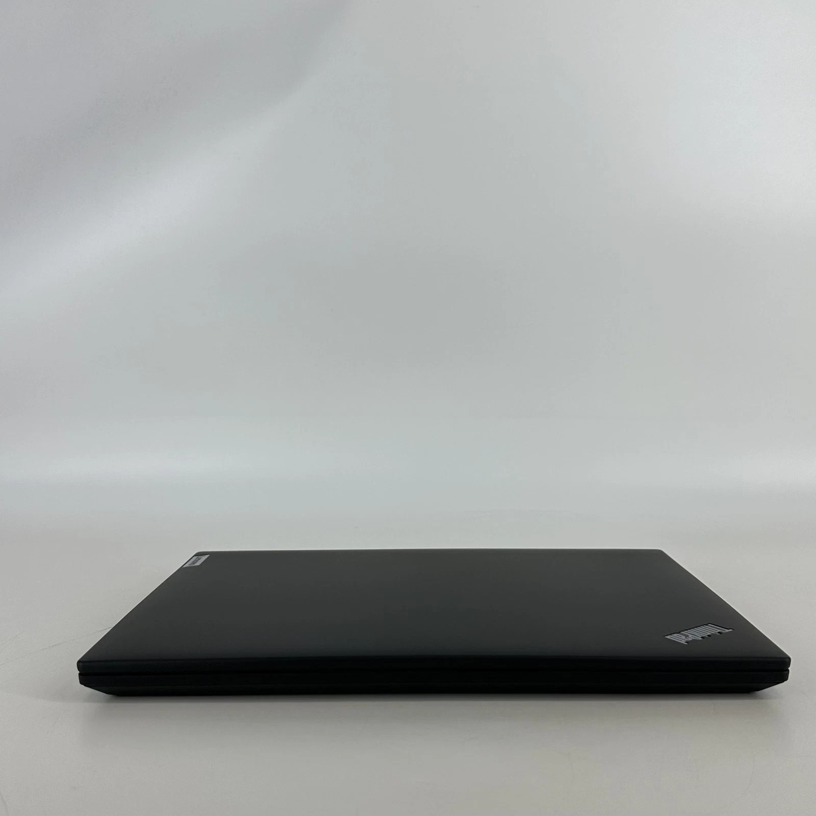 Lenovo ThinkPad P14s Gen 3 14″ FHD i5-1240P 16GB 256GB SSD NVIDIA T550 Win11 Pro