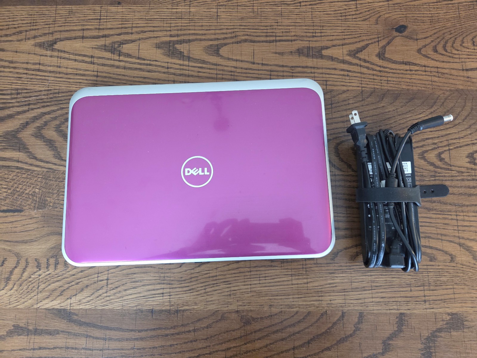 Dell Inspiron 5323 Intel Core i3-2367M 1.4 GHz 6 GB RAM 13″ 500 GB SATA HD Win7