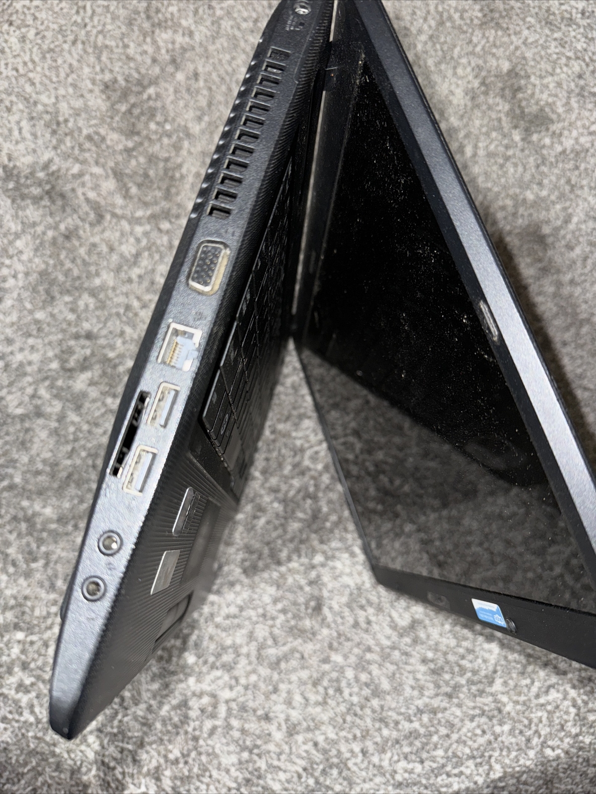 Toshiba c675d-s7310 For Parts Does Not Post
