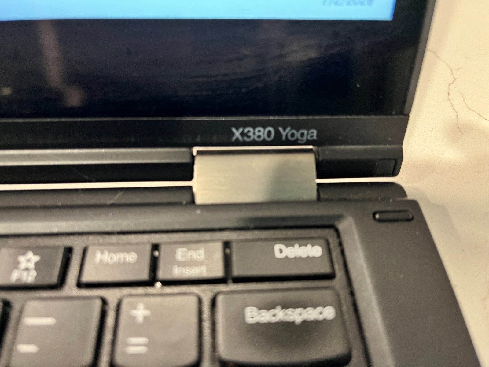 WORKING Lenovo ThinkPad X380 Yoga 13.3″ i5-8250U 128GB SSD 8GB DDR4 Black laptop