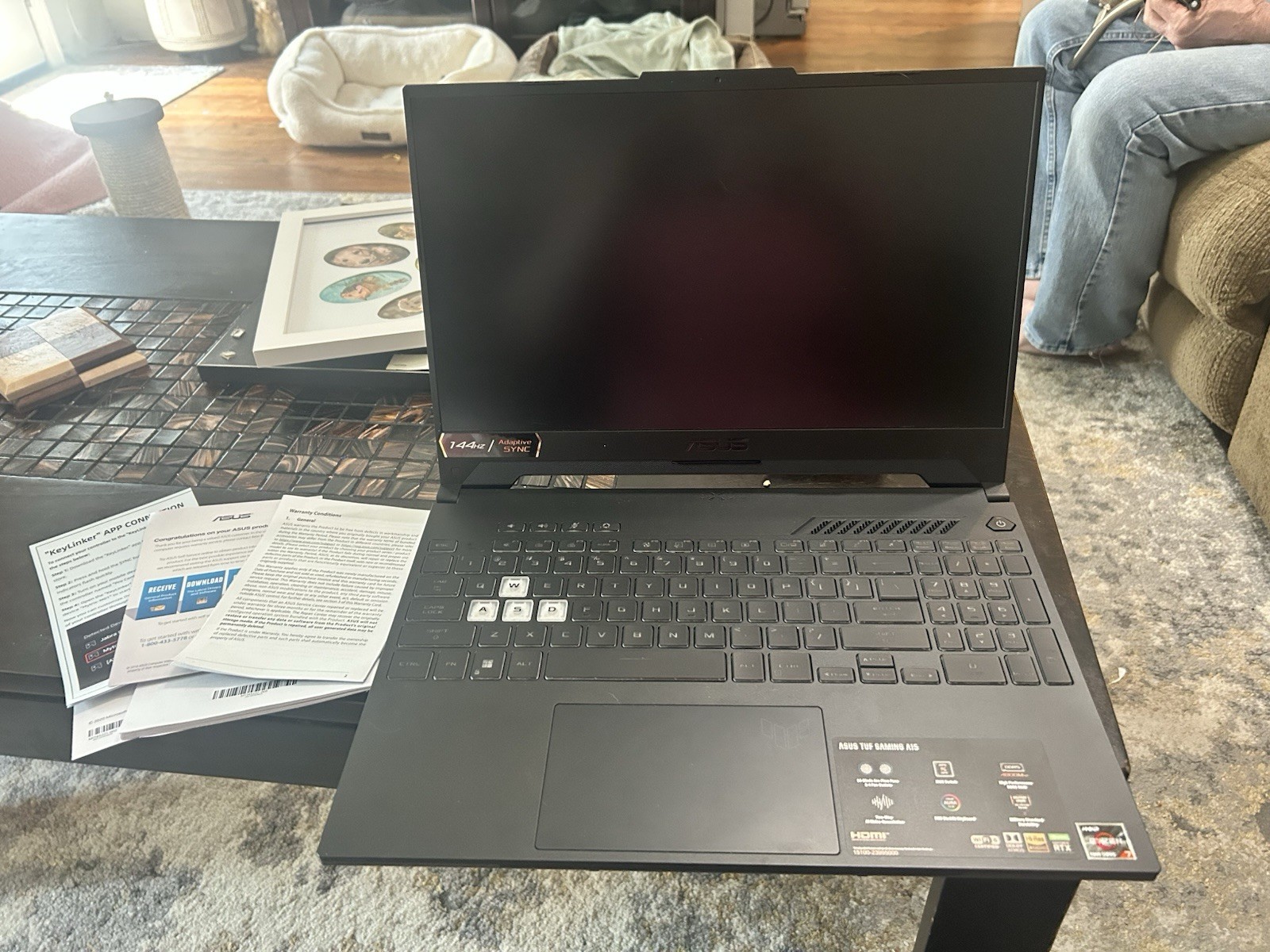 Asus￼