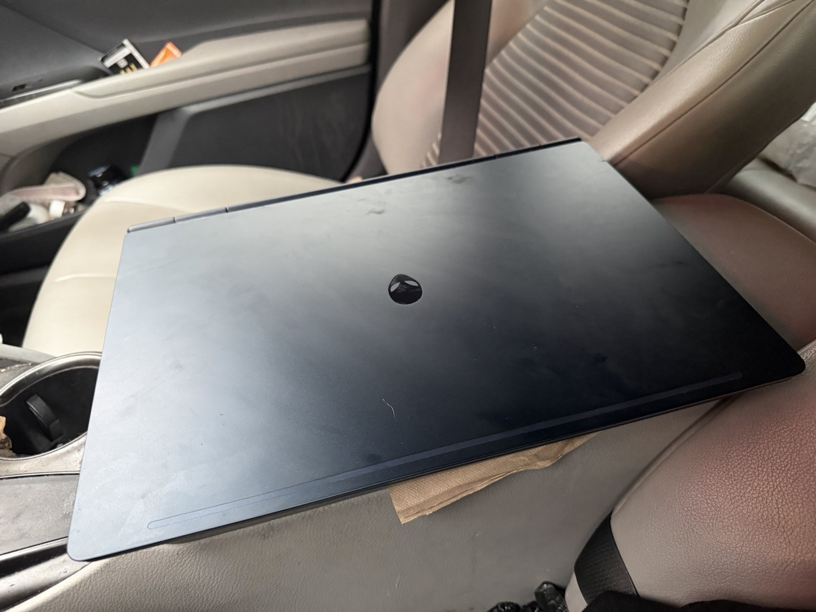 Dell G Series 17.3″ Gaming Laptop i7 16GB 1TB SSD GTX 1650 Win11 Black