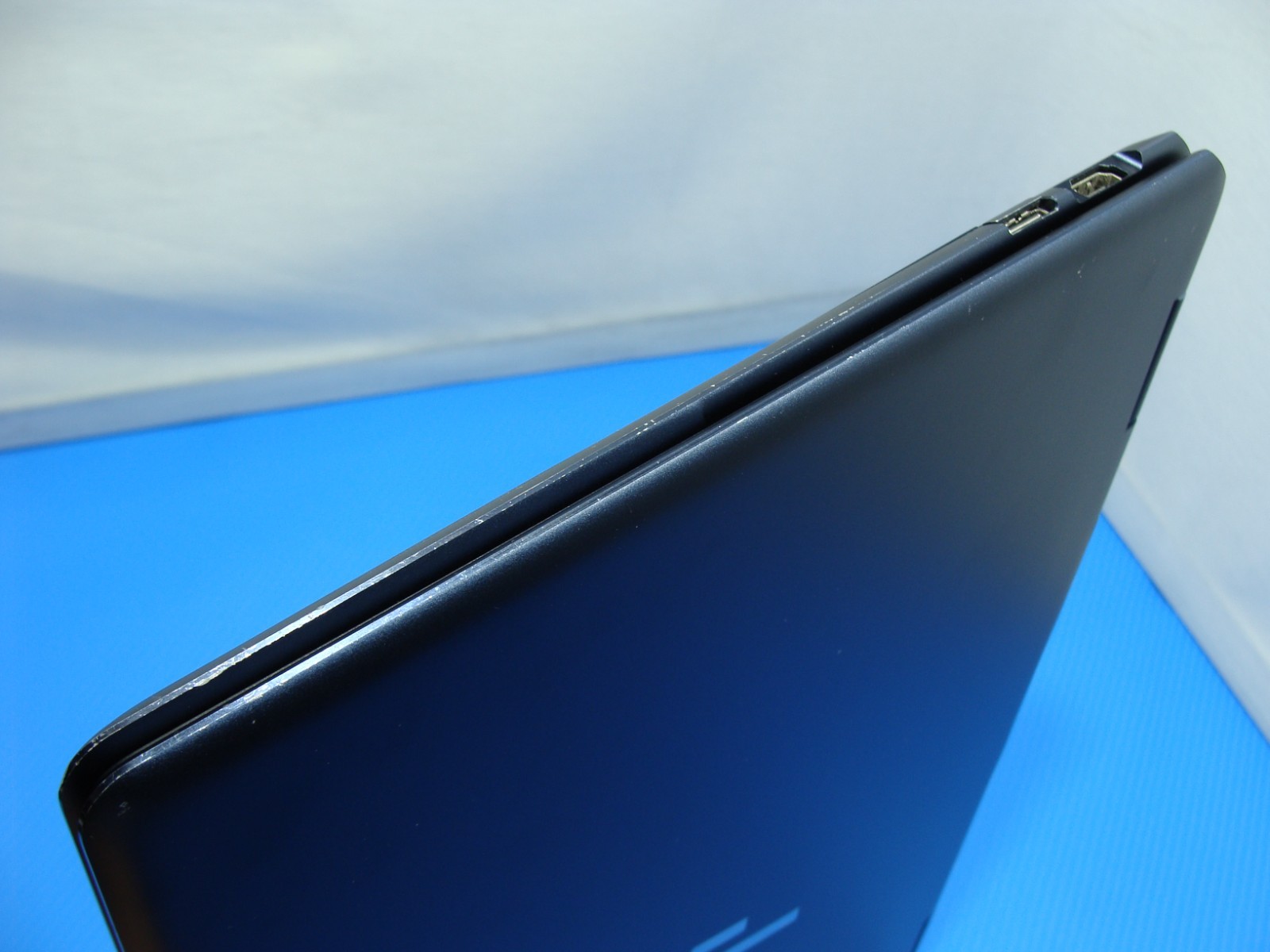 HP Spectre x360 16-f0013dx 16″TOUCH 3K+ 2-in-1 i7-11390H 3.4GHz 16GB 512GB