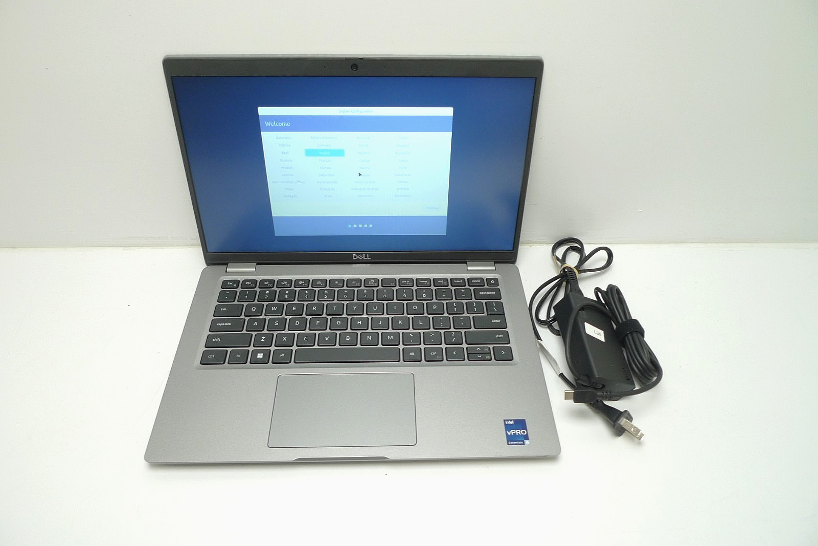Dell Latitude 5430 | i5-1235U | 16GB RAM | 256GB NVMe | Linux | Charger | Read