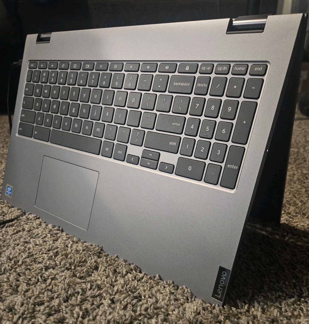 Lenovo Chromebook C340-15 4GB ram 64GB of eMMC storage 1920×1080