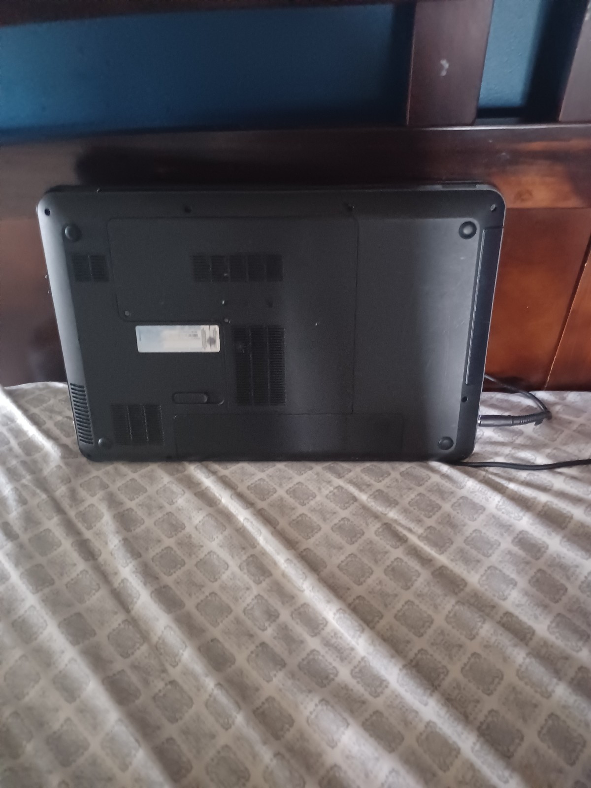 HP Pavilion G6 Notebook PC Laptop; 500GB HDD,8GB, Windows 7 HOME PREMIUM