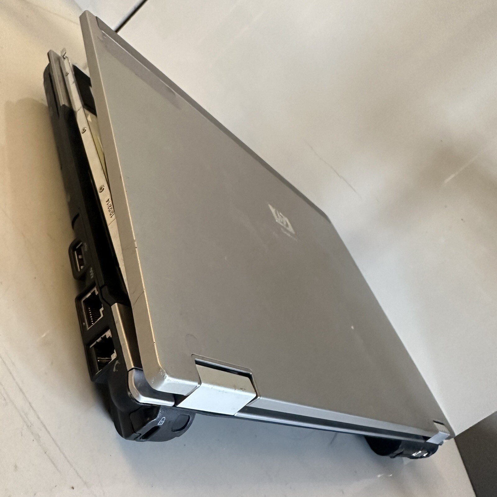 14” HP EliteBook 6930p Laptop Intel Core 2 Duo 1GB RAM 160GB HDD Scraps/Salvage