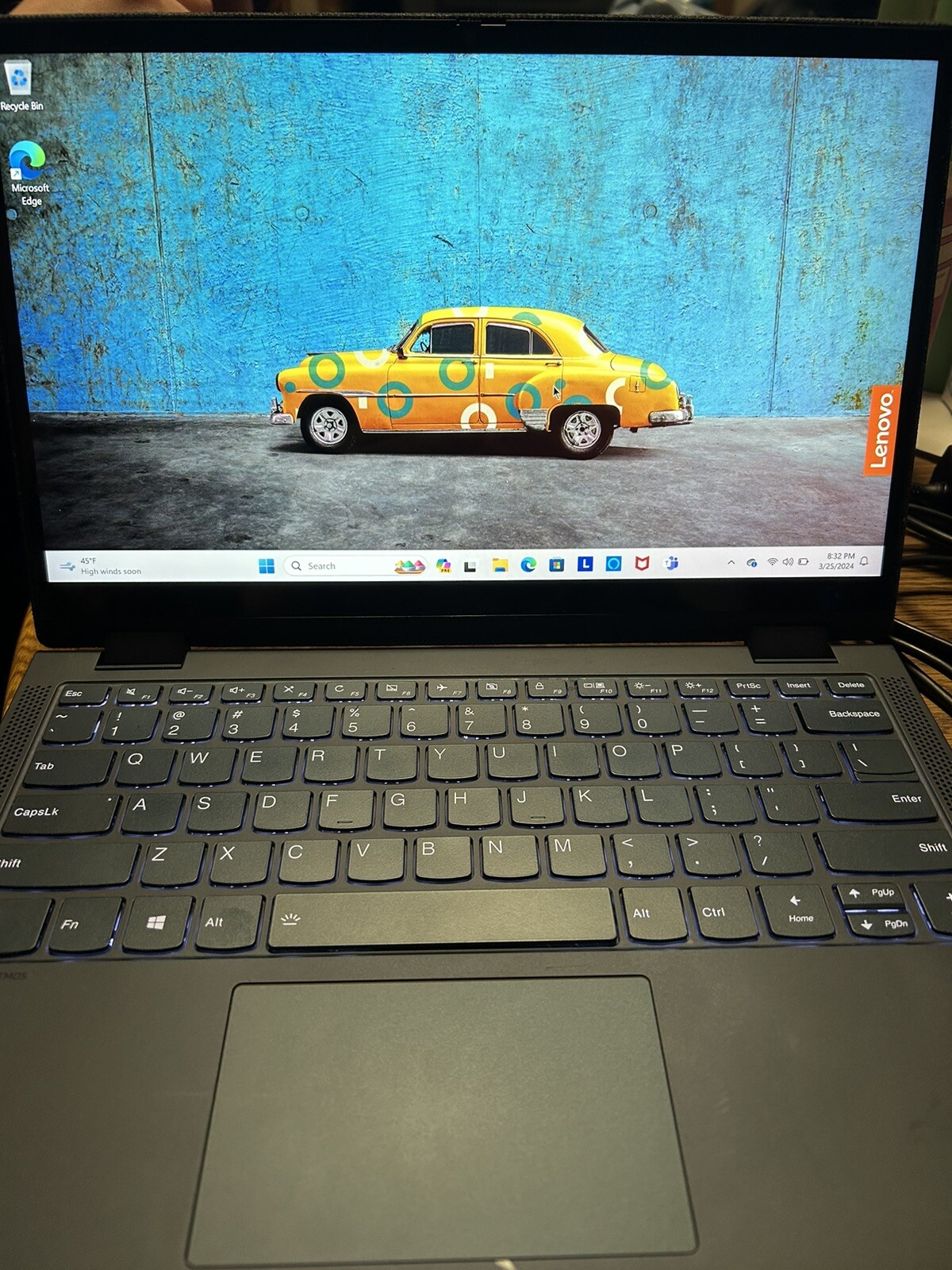 Lenovo Yoga 6 13.3″ (256GB SSD, AMD Ryzen 5 5500U, 2.10 GHz, 8GB RAM) 2-in-1…