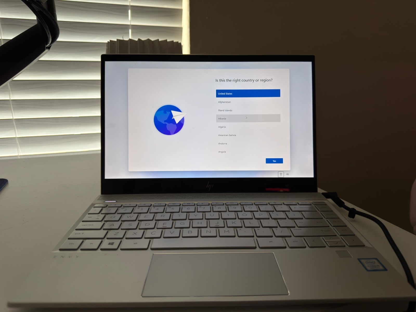 HP ENVY 13-aq0011ms Laptop i5-8265U 8GB RAM 238GB SSD – READ DESCRIPTION