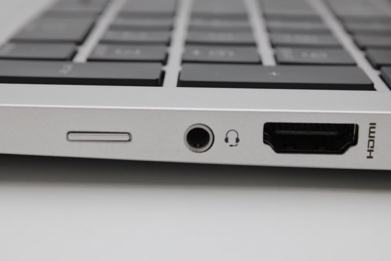 HP ProBook 450 G9 Used 15.5″ i5-1235U, 256GB NVMe, 16GB RAM