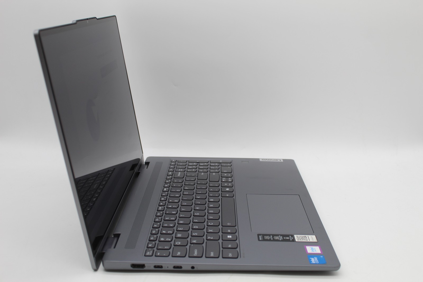 Lenovo IdeaPad 5 16″ Touch Intel Core 5 120U 1.4GHz 16GB 512GB SSD PC1796159