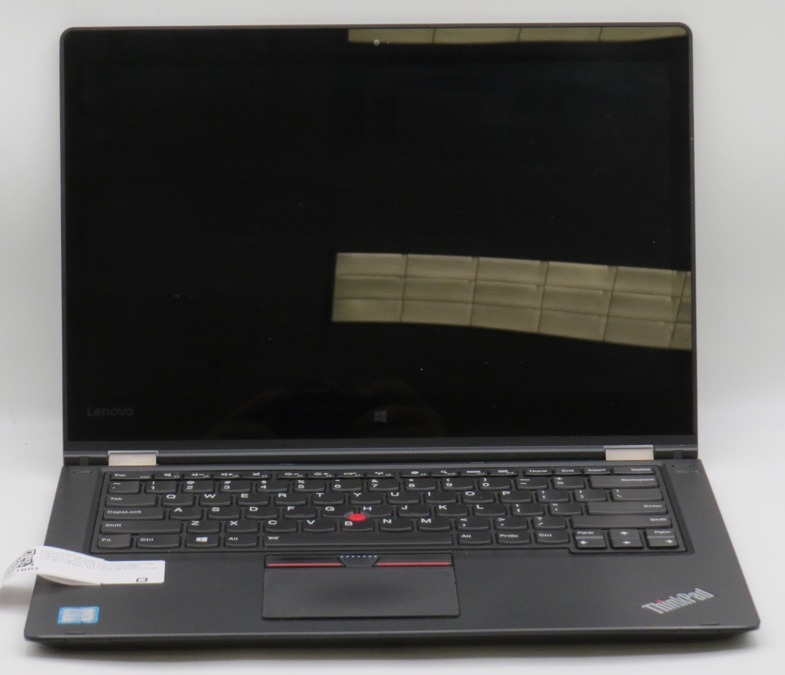 Lenovo ThinkPad Yoga | i5-6200U | 8GB RAM | 238GB SSD | 14″ touch | No OS/AC
