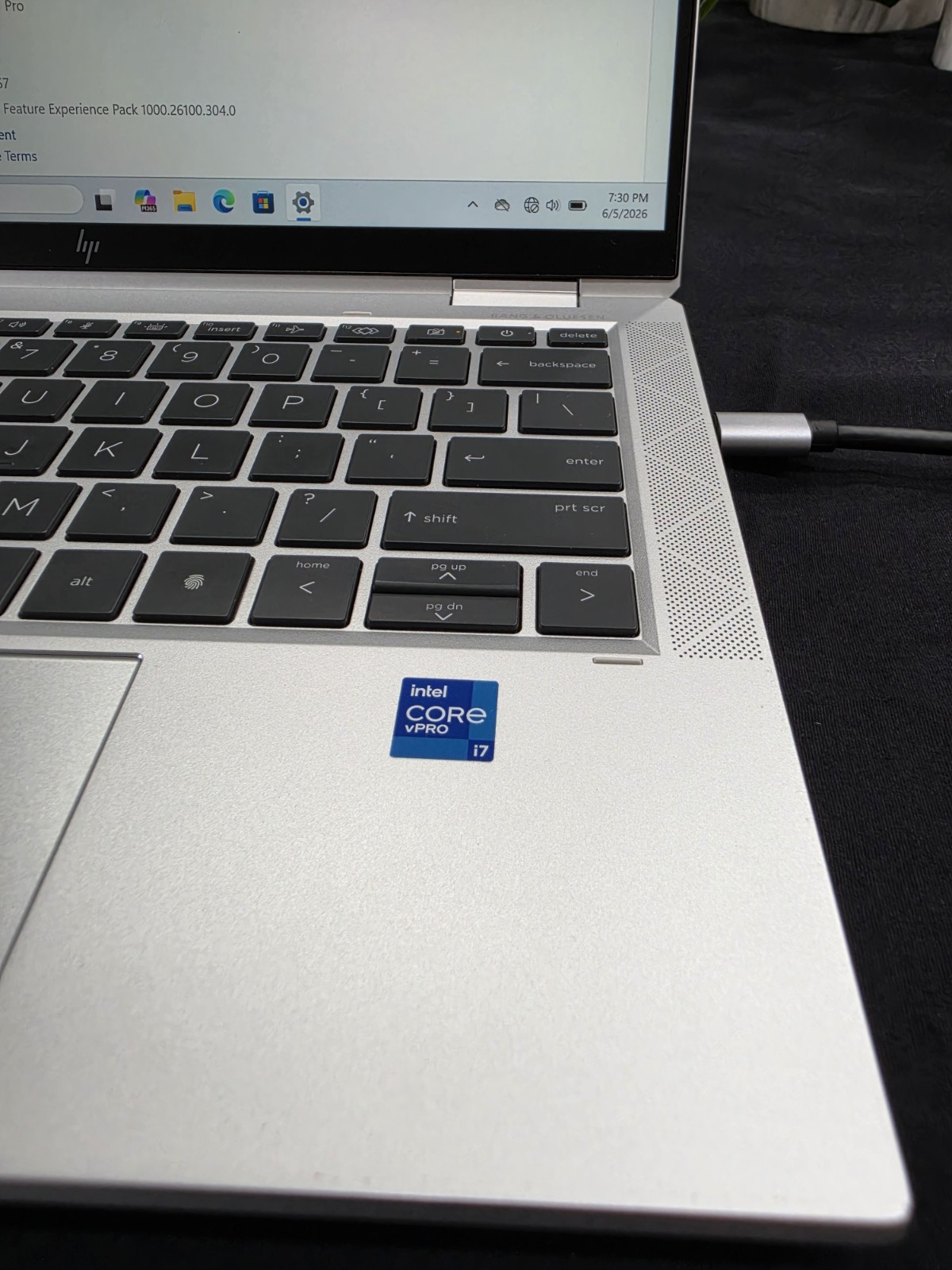 HP EliteBook x360 1030 G8 13.3″ i7-1185G7 16GB 1TB SSD LTE Win 11 Pro 2-in-1