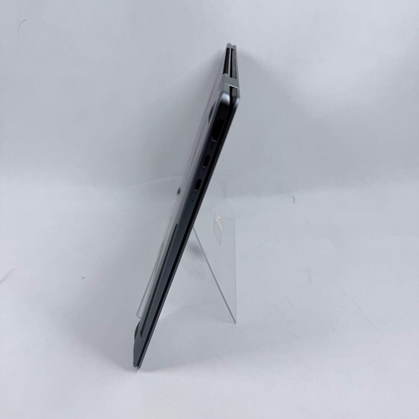 Samsung Galaxy Book4 Pro 14″ Core Ultra 7 155H 3.8GHz 16GB RAM 1TB SSD READ