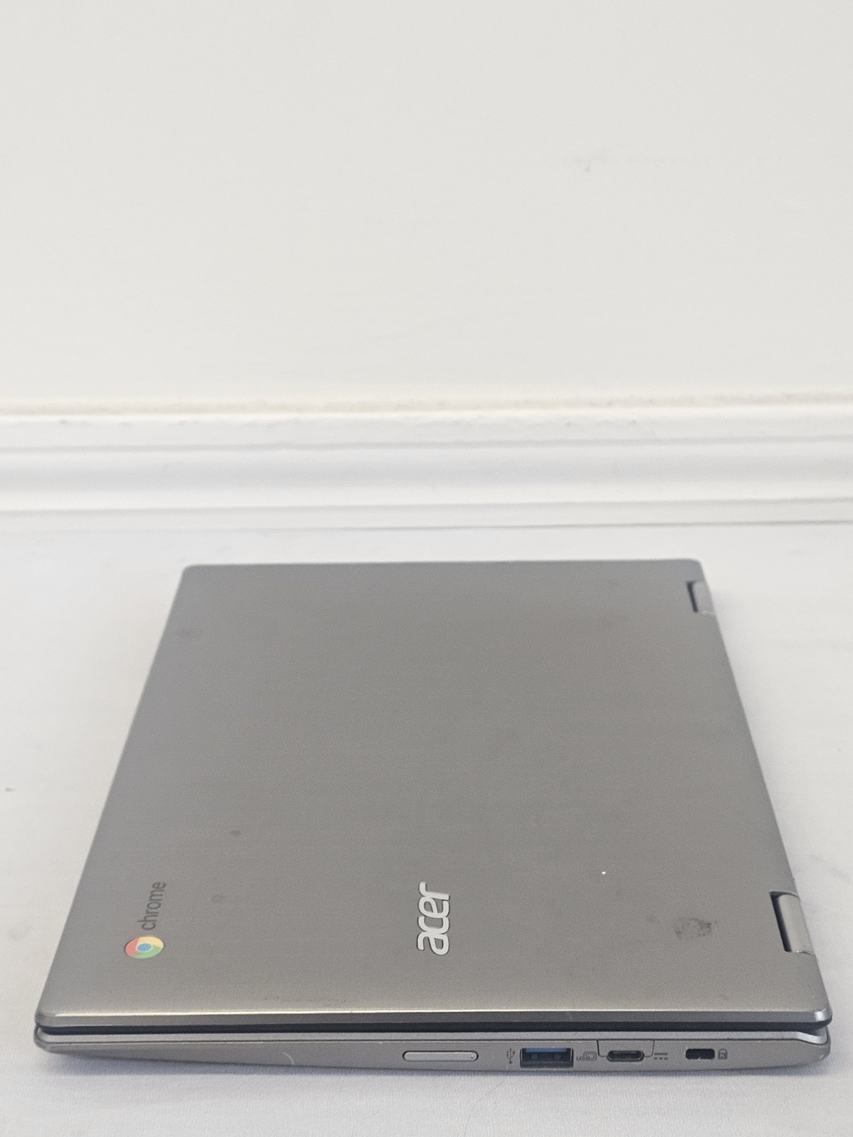 Acer Chromebook Spin 11 Laptop – Intel Celeron N3350 – 4GB RAM – 32GB SSD – READ