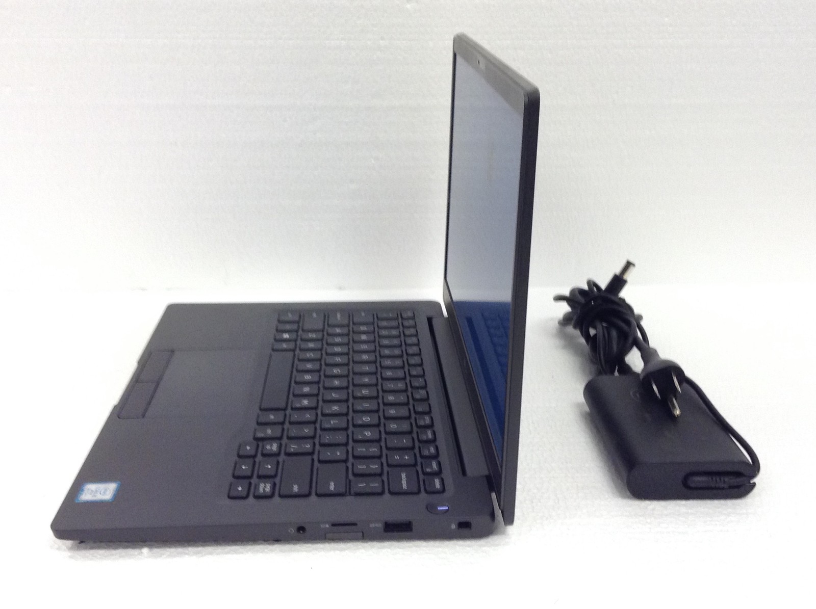 Dell Latitude 7300 13.3″ FHD Laptop i5-8365U 1.60GHz 8GB WiFi AC Adapter, NO HD