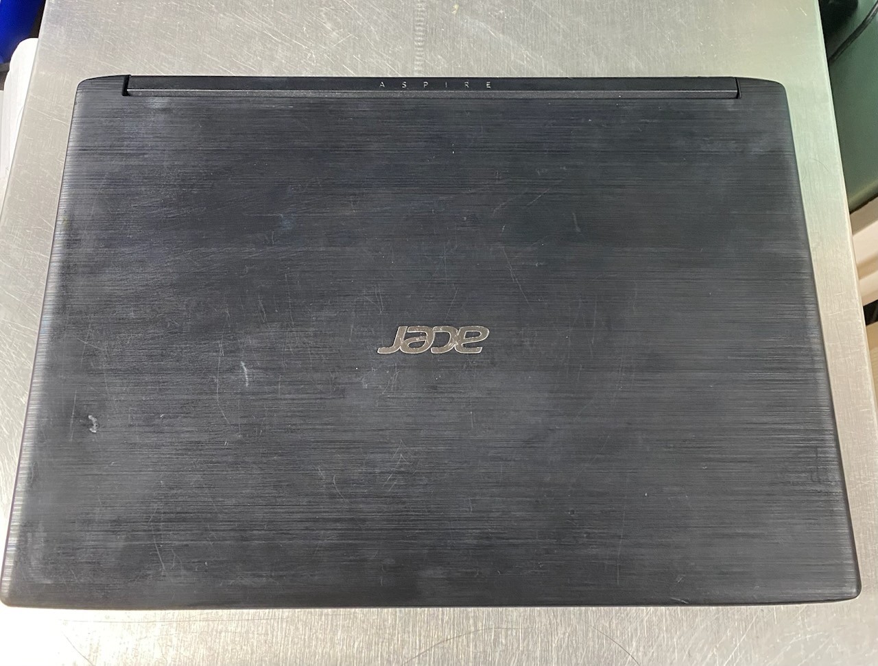 Acer Aspire 3 A315-41-R0GH 15.6 in Ryzen 3 2.50Ghz 4GB Ram 1TB HDD *bad mousepad