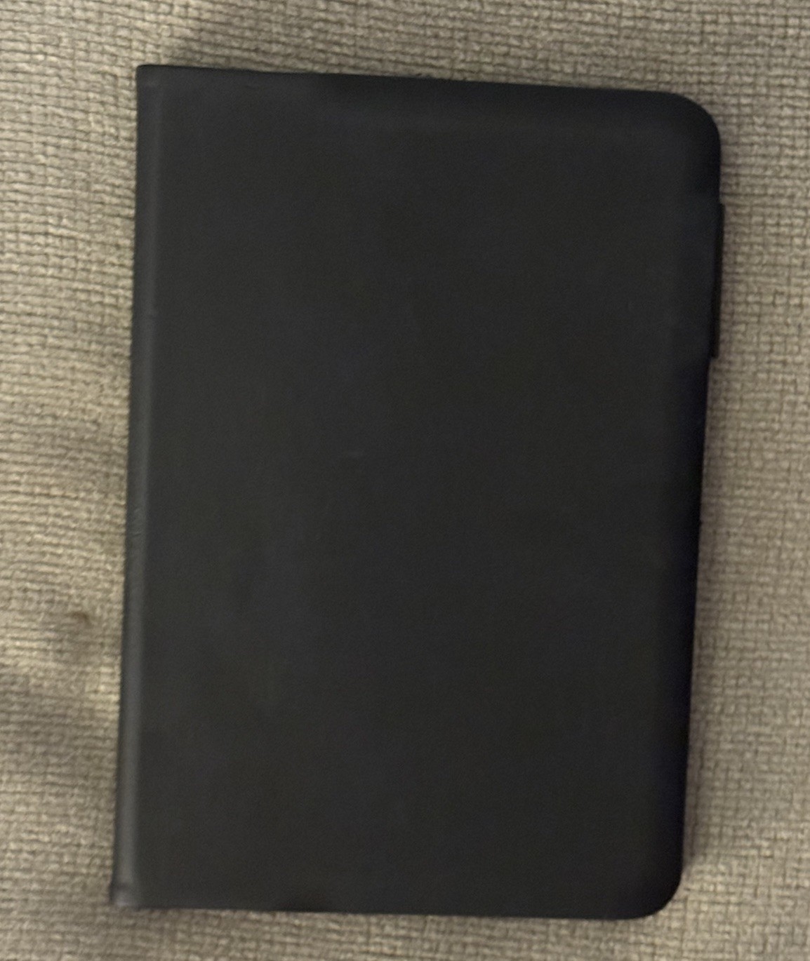Apple iPad Mini 2 w/ Black Keyboard Folio Case Cover Bundled