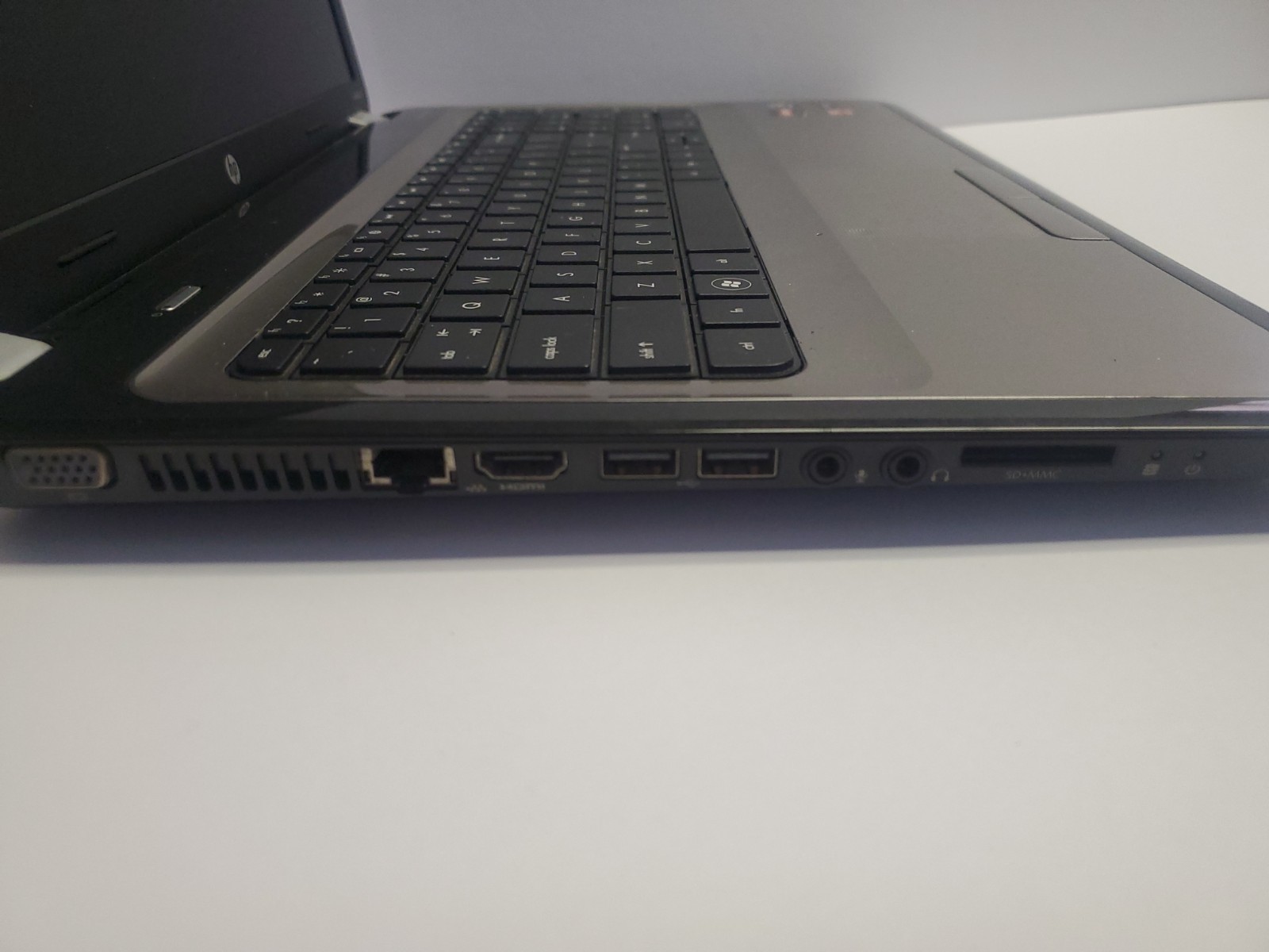 HP Pavilion g7 series Laptop 2012 4RAM, 80GB HDD Windows 7 No Battery
