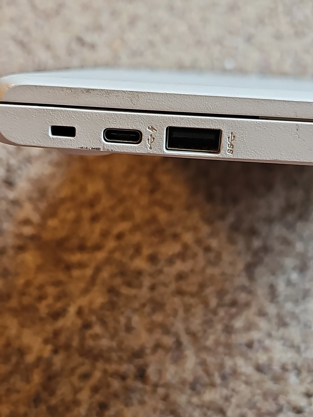 HP Chromebook 7265NGW 11.6″ – Celeron N3060 1.6GHz – 4GB RAM 12GB SSD- Chrome OS