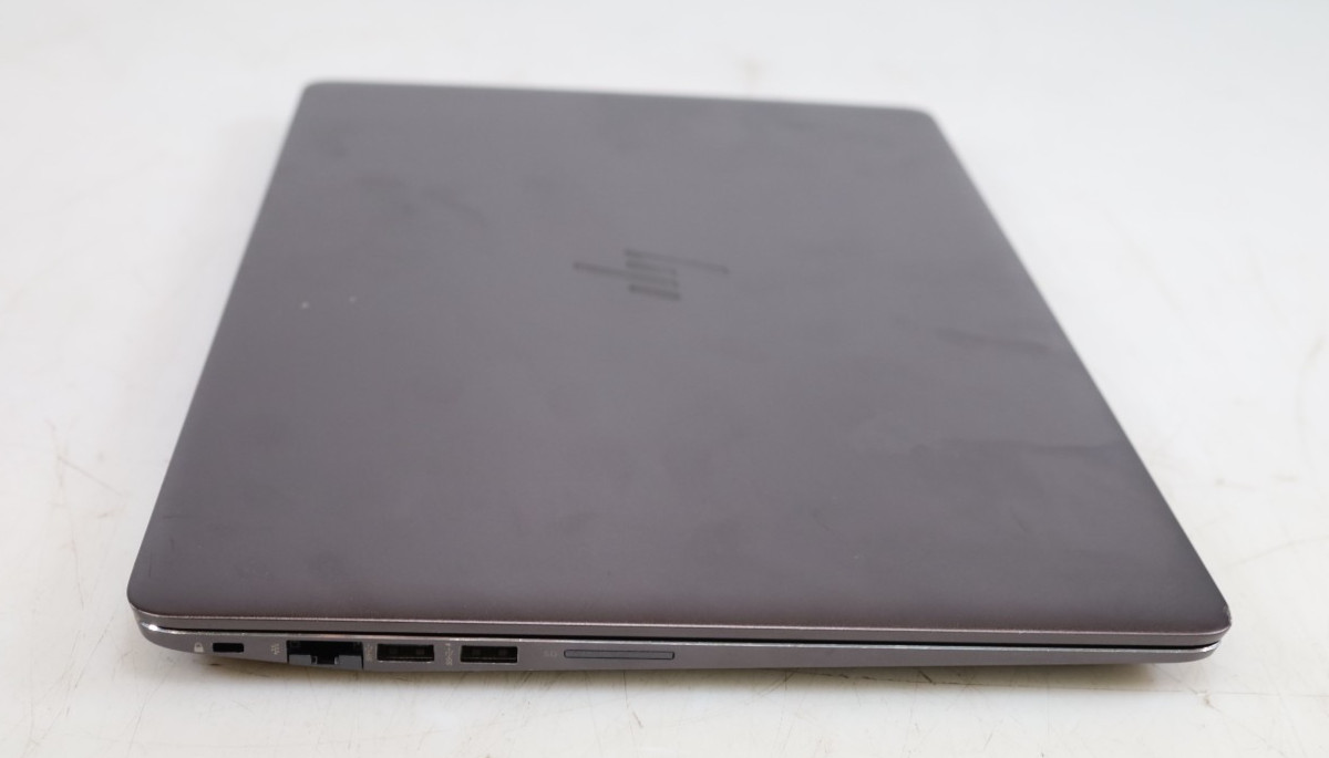 HP ZBook Studio G4 15.6″ Intel i7-7700HQ 8GB DDR4 256GB SSD No COA OS