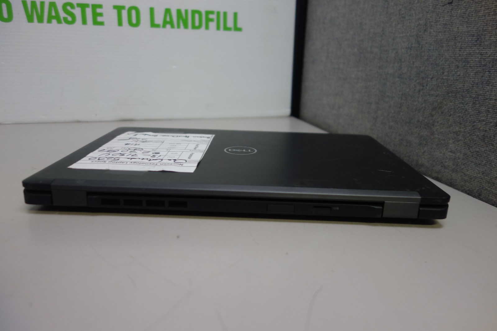 Dell Latitude 5290 12.3″ i3-7130U 2.7GHz 16GB Laptop [NO HDD/AC/OS]