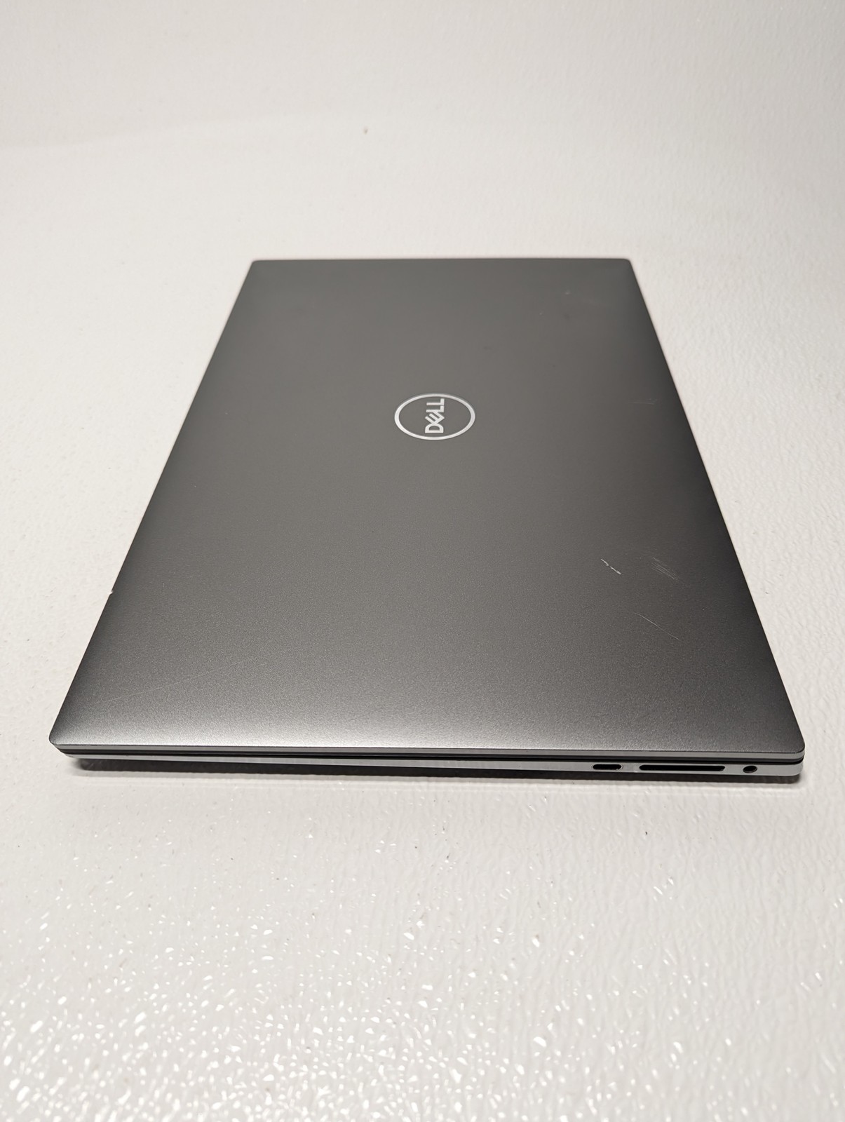 DELL PRECISION 5550 15.6″ i7 2.7GHz 32GB RAM 512GB SSD Grade D