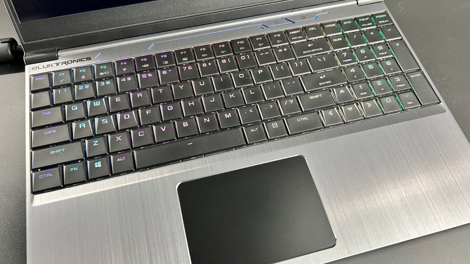 Eluktronics MECH 15 G1Rx gaming laptop. i7 9750H GTX 1660 ti, FHD 144Hz W 11