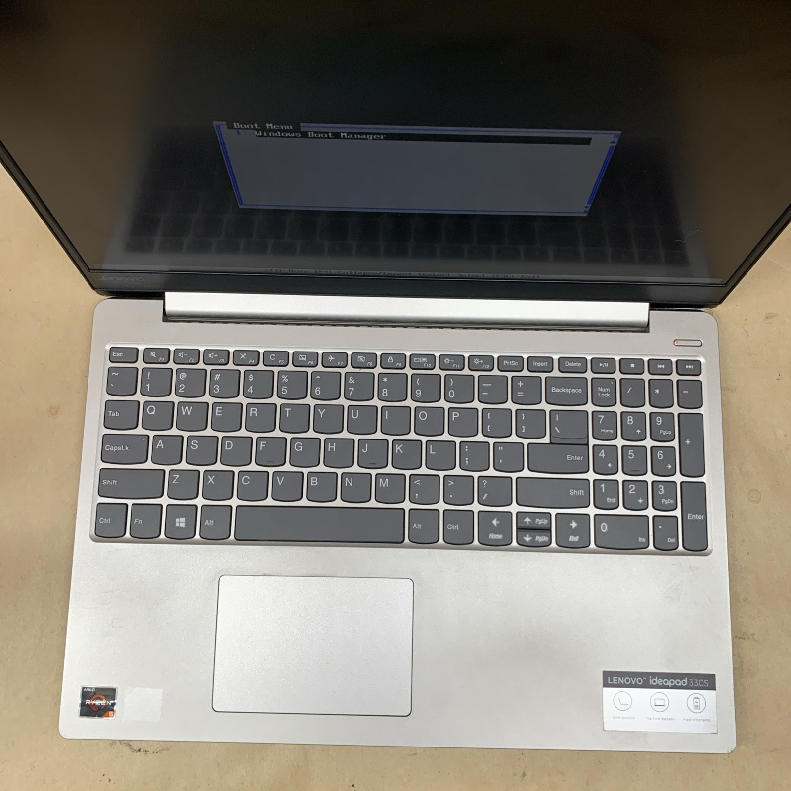 Lenovo Ideapad 330S, AMD Ryzen 5 2500U @ 2.0GHz, 8GB RAM, No SSD/OS